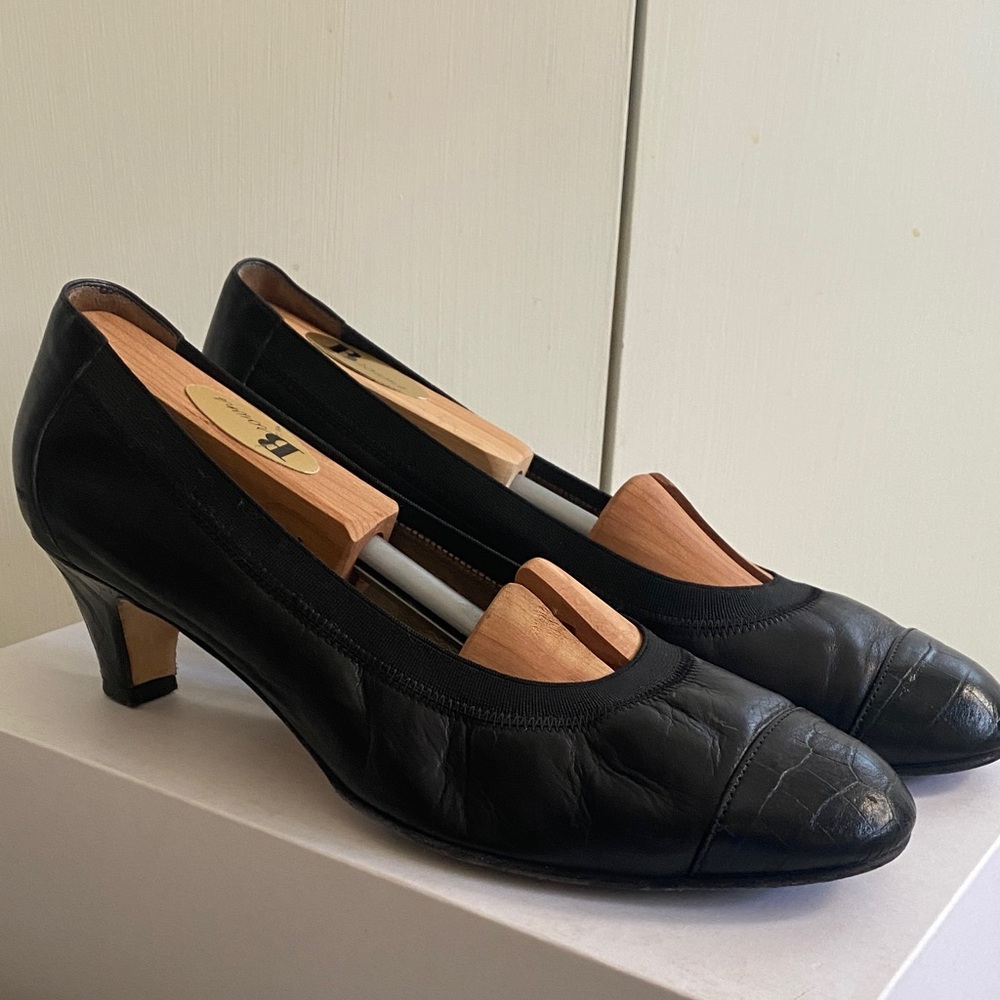 Elegant Black Leather Heels by Anyi Lu “Couture Comfort” size 39.5